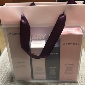 Mary Kay Timewise Skincare Set - Pink and Purple